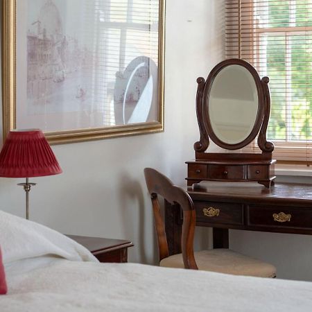 Hôtel The White House à Charmouth Extérieur photo