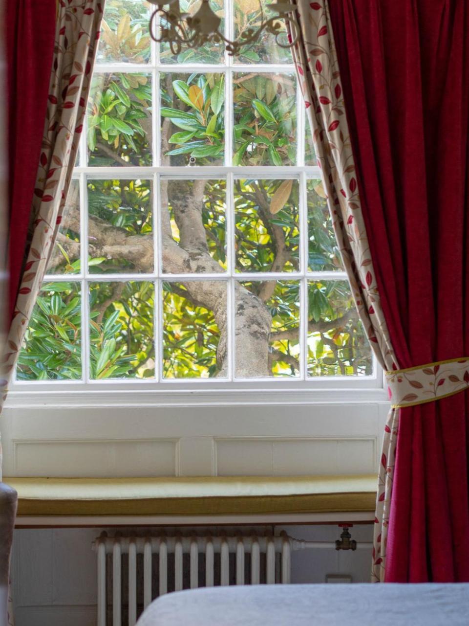 Hôtel The White House à Charmouth Extérieur photo