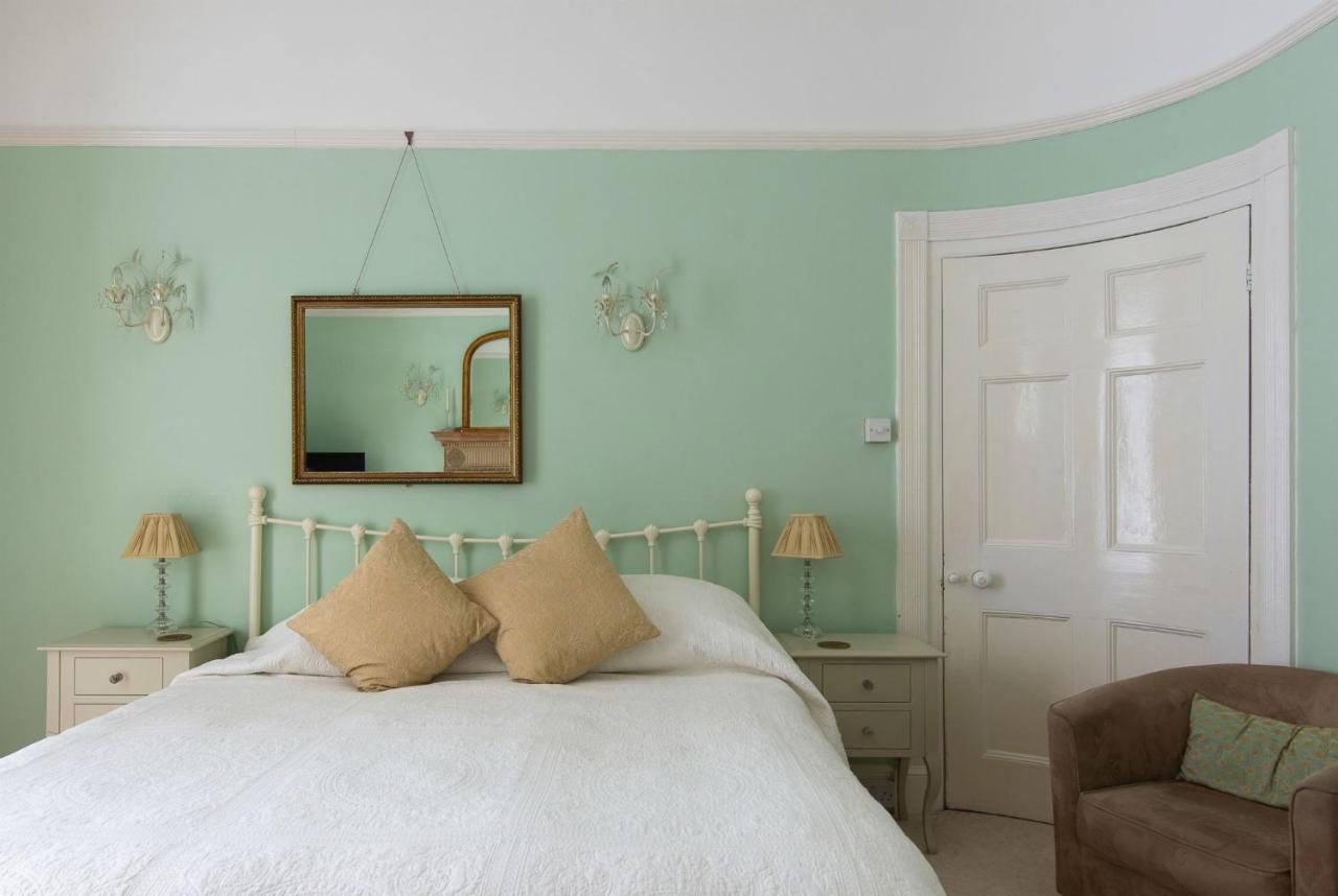 Hôtel The White House à Charmouth Extérieur photo
