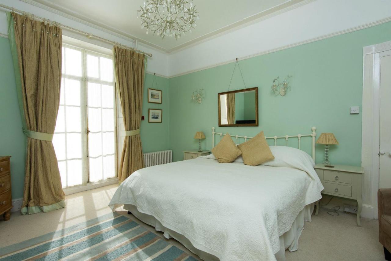 Hôtel The White House à Charmouth Extérieur photo